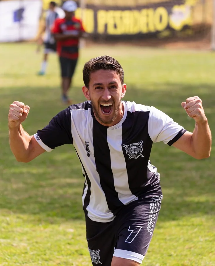 Atleta de futebol